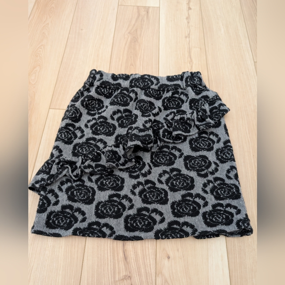 Anthropologie Charlie & Robin Elegant Black Floral Skirt Wool Blend